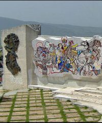 Споменик на слободата Кочани